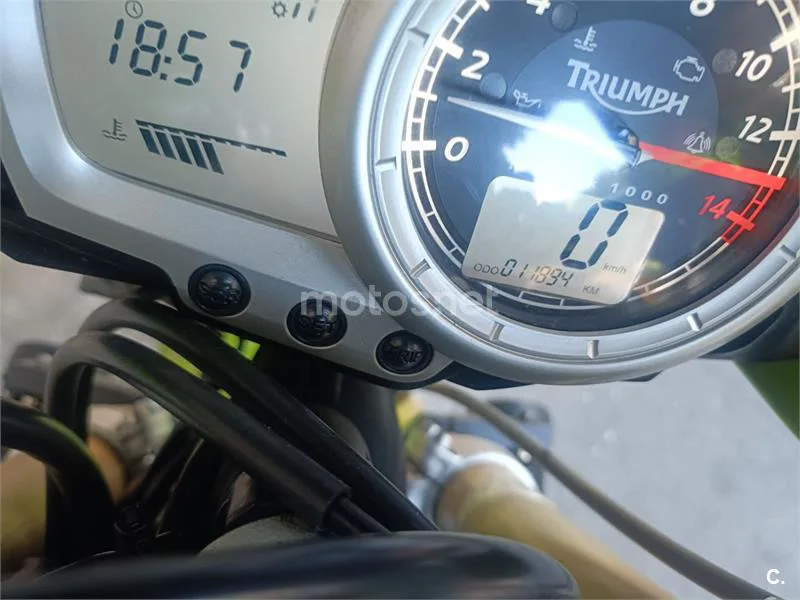 Triumph Street Triple R 4680 € 2010 Sevilla - 2