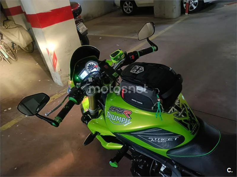 Triumph Street Triple R - Vista 14