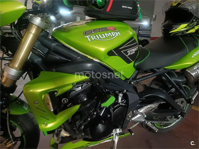 Triumph Street Triple R - Vista 6