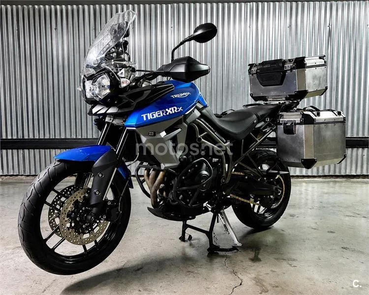 Triumph Tiger 800 - Vista 4