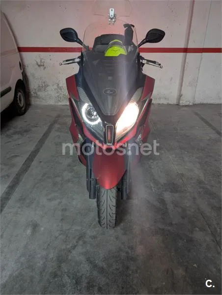Kymco Super Dink 350 - Vista 4