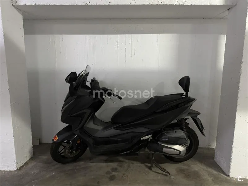 Honda Forza 125 - Vista 3