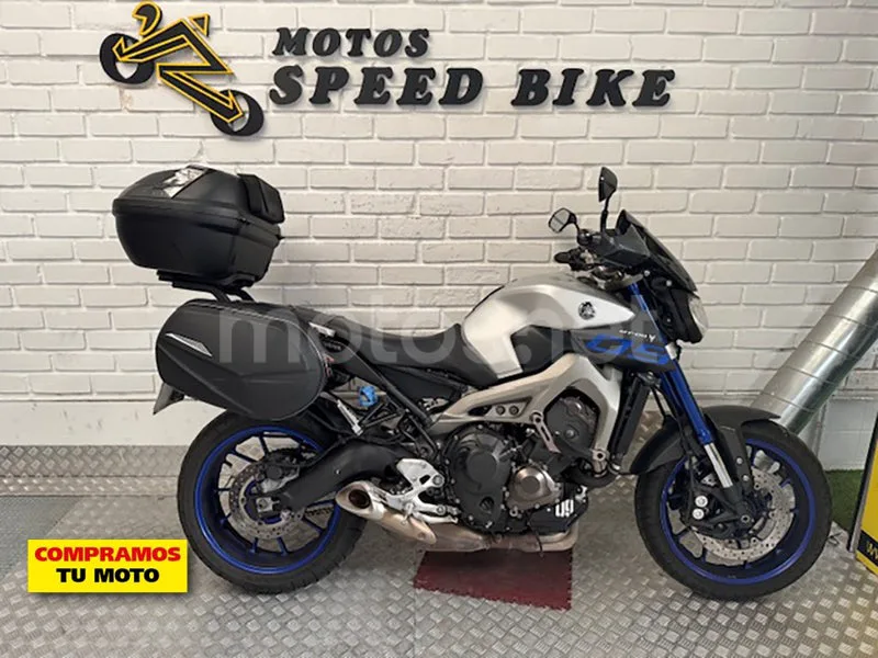 Yamaha MT-09 5000 € 2015 Madrid - 1