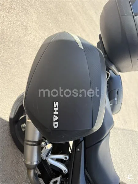 Suzuki Bandit 650S - Vista 8