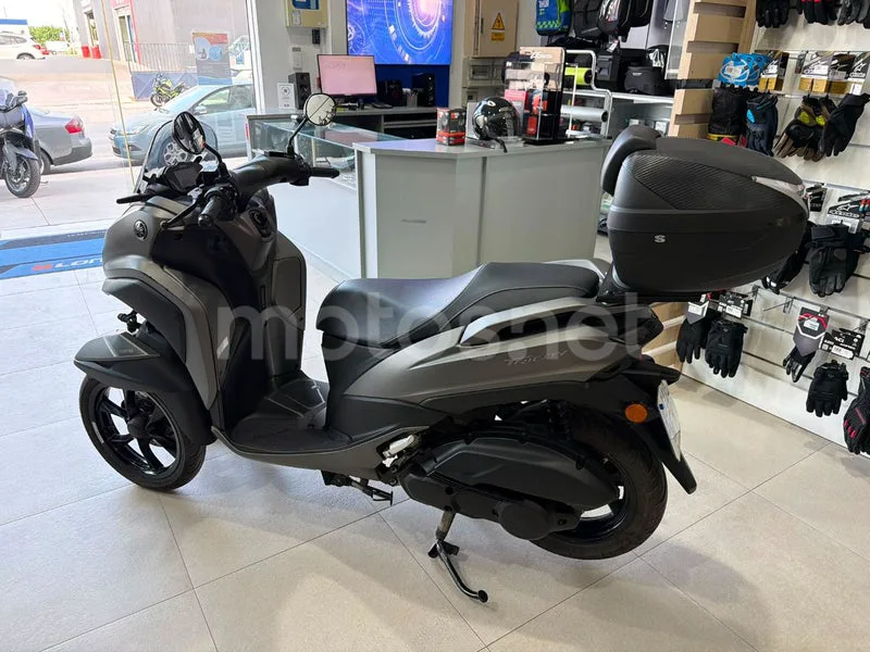 Yamaha Tricity 125 - Vista 5