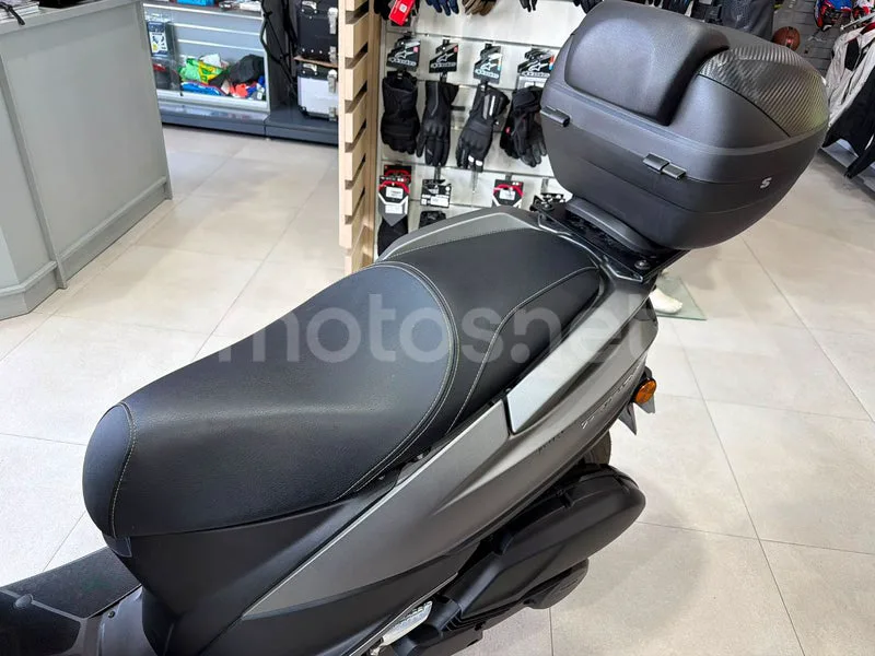 Yamaha Tricity 125 - Vista 7