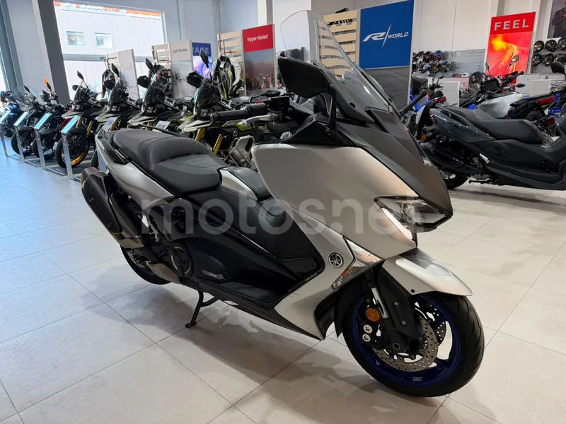 Yamaha TMAX 7999 € 2017 Granada - 1