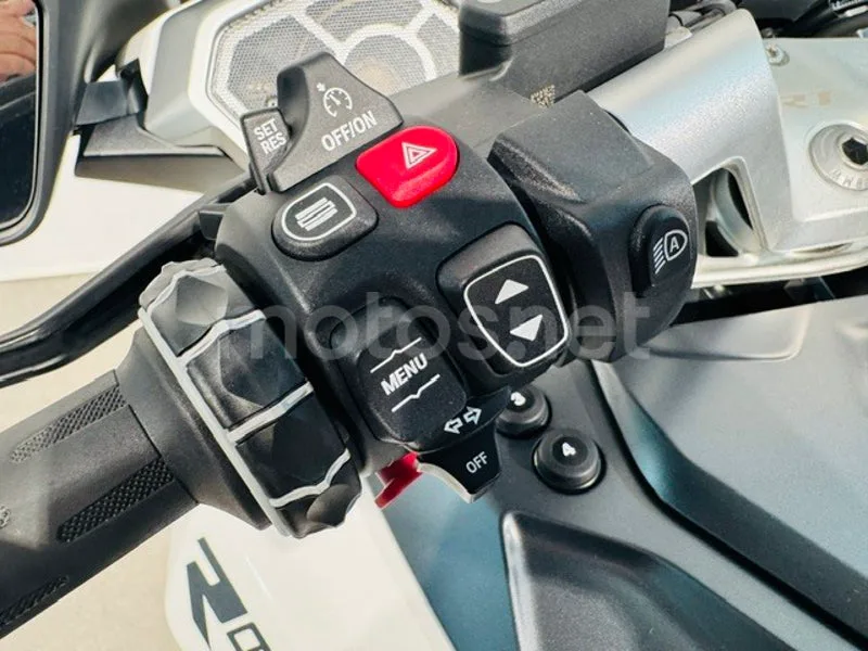 BMW R 1300 RT - Vista 8