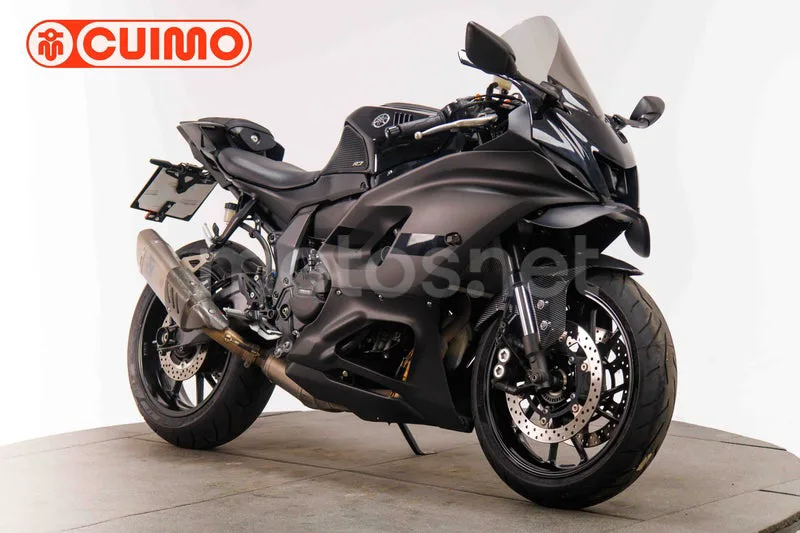 Yamaha YZF-R7 8499 € 2024 Madrid - 1