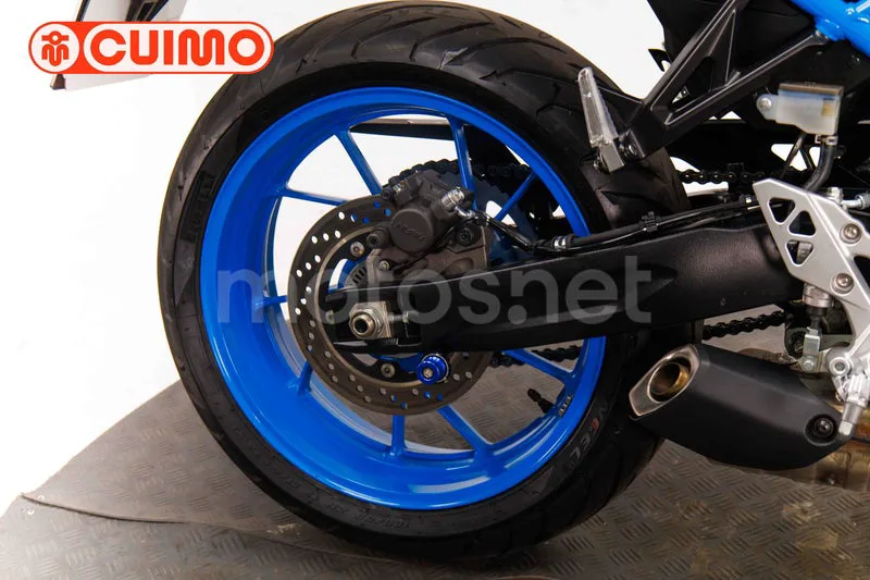 Suzuki GSX-8S - Vista 16