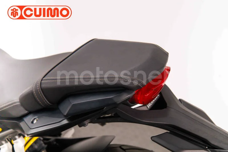 Honda CB650R - Vista 21
