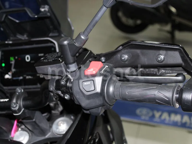 Yamaha Tracer 7 - Vista 8