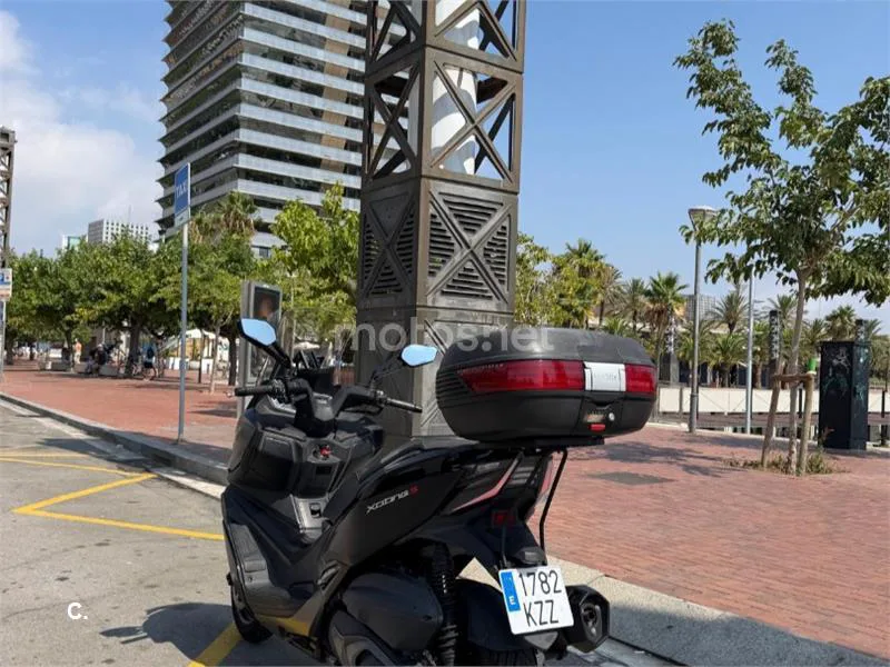 Kymco Xciting S 400 - Vista 4