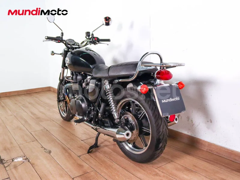 Triumph Bonneville T100 - Vista 8