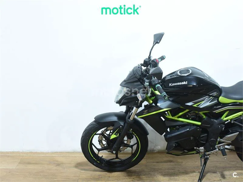Kawasaki Z125 - Vista 8