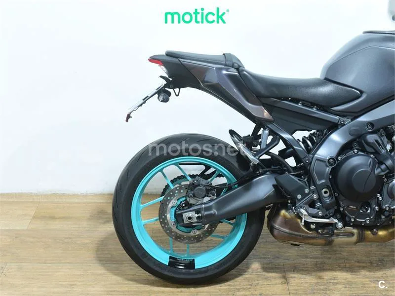 Yamaha MT-09 - Vista 3