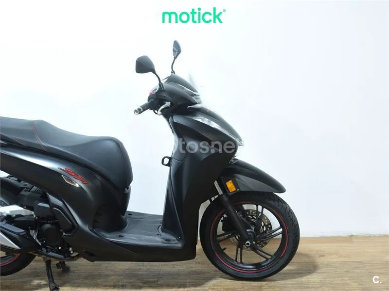 Honda SH350i - Vista 4