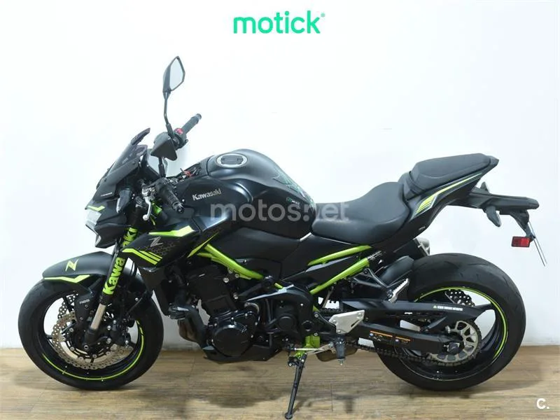 Kawasaki Z900 - Vista 7