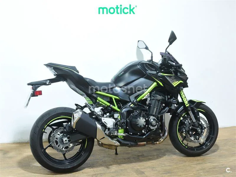 Kawasaki Z900 - Vista 10