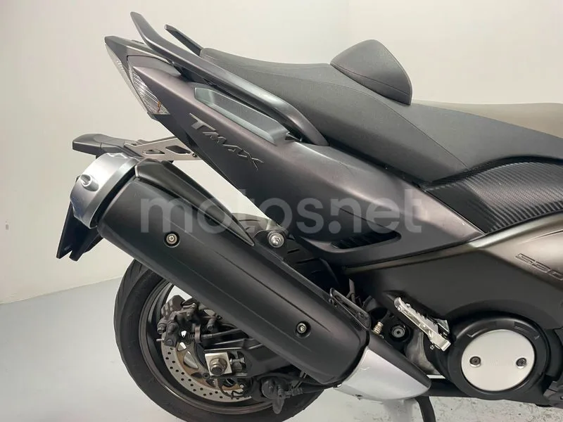 Yamaha TMAX 530 - Vista 11