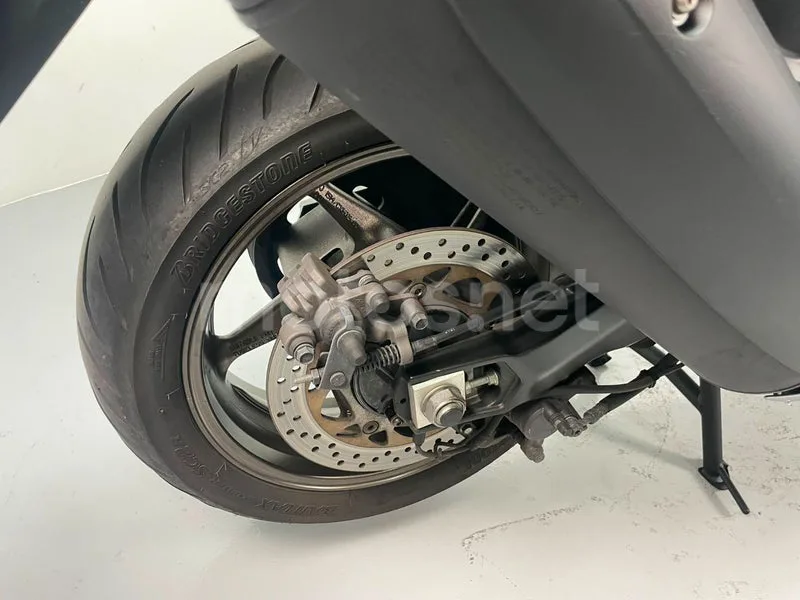 Yamaha TMAX 530 - Vista 12