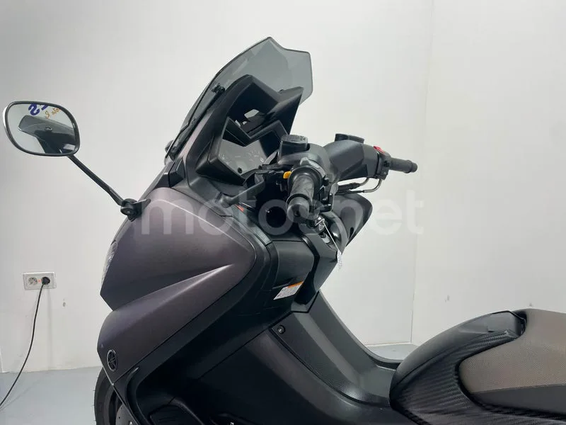 Yamaha TMAX 530 - Vista 16