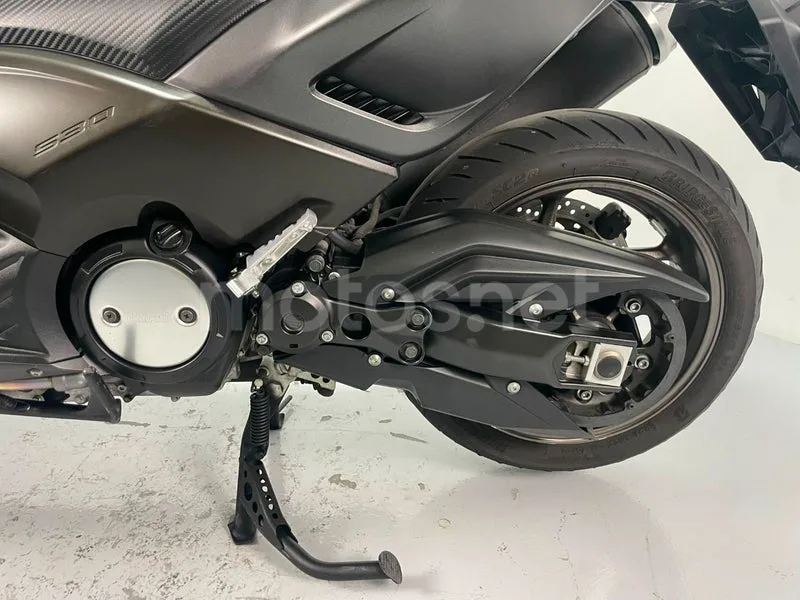 Yamaha TMAX 530 - Vista 18