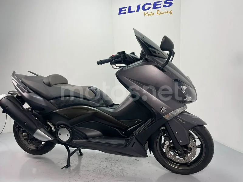 Yamaha TMAX 530 - Vista 4
