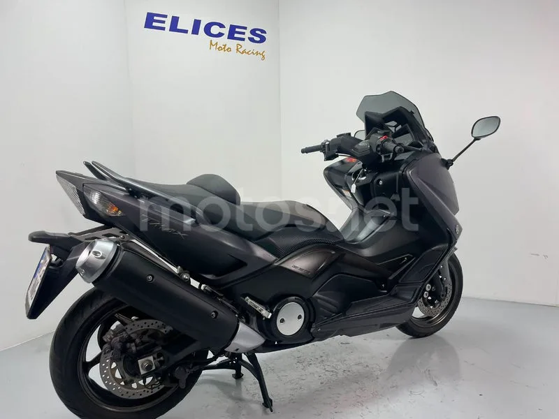 Yamaha TMAX 530 - Vista 6