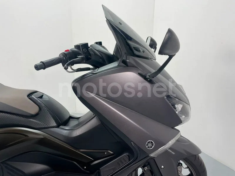 Yamaha TMAX 530 - Vista 8