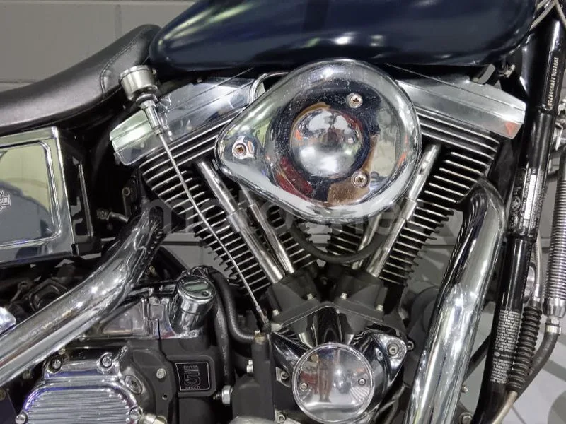 Harley-Davidson Dyna Low Rider - Vista 3