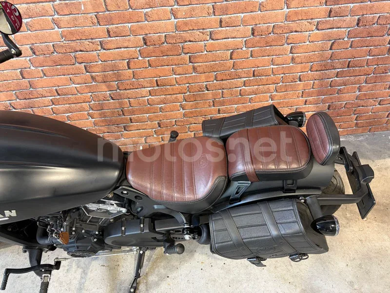 Indian Scout - Vista 12
