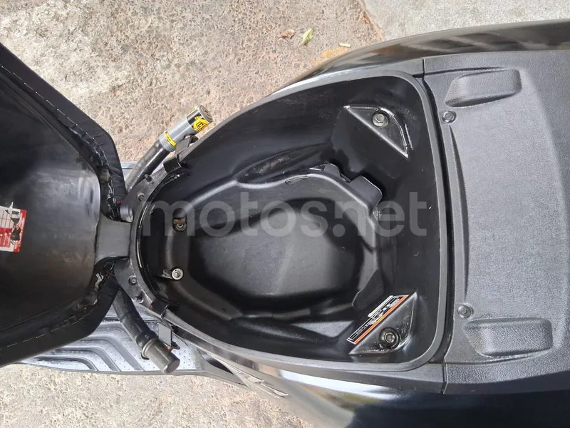 Honda SH125i - Vista 16