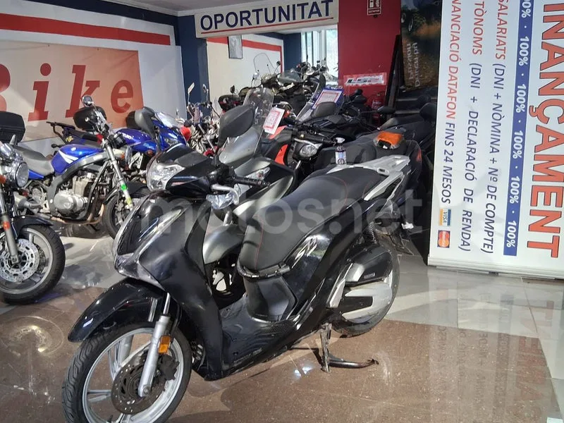 Honda SH125i - Vista 21