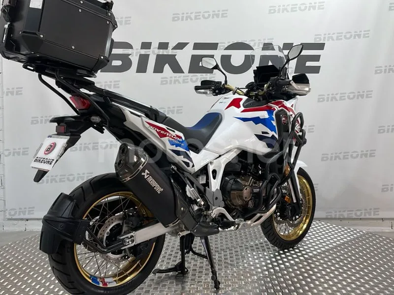 Honda CRF1100L Africa Twin - Vista 10