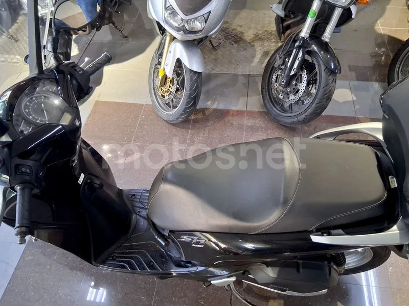 Honda SH125i - Vista 10