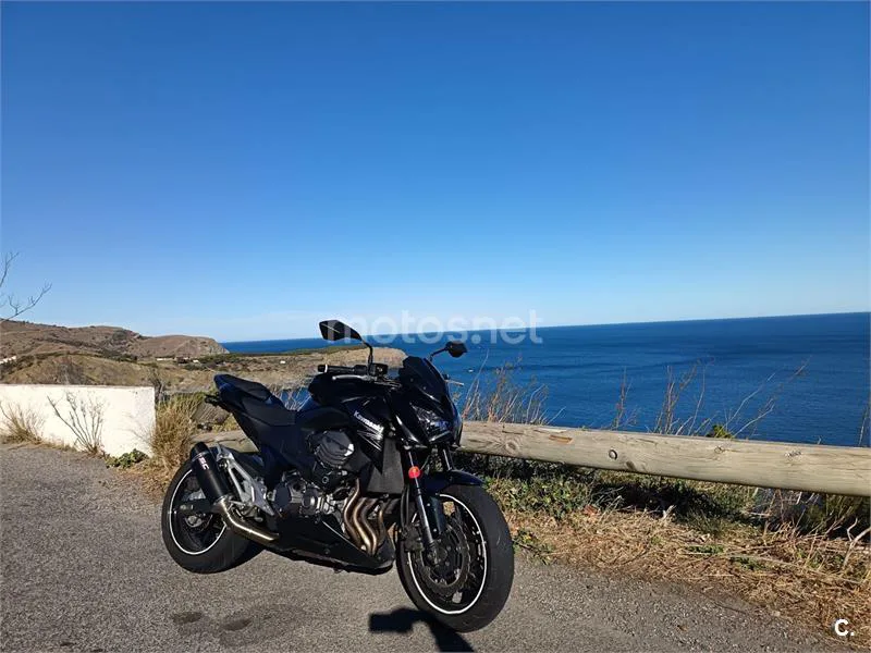 Kawasaki Z800 - Vista 11