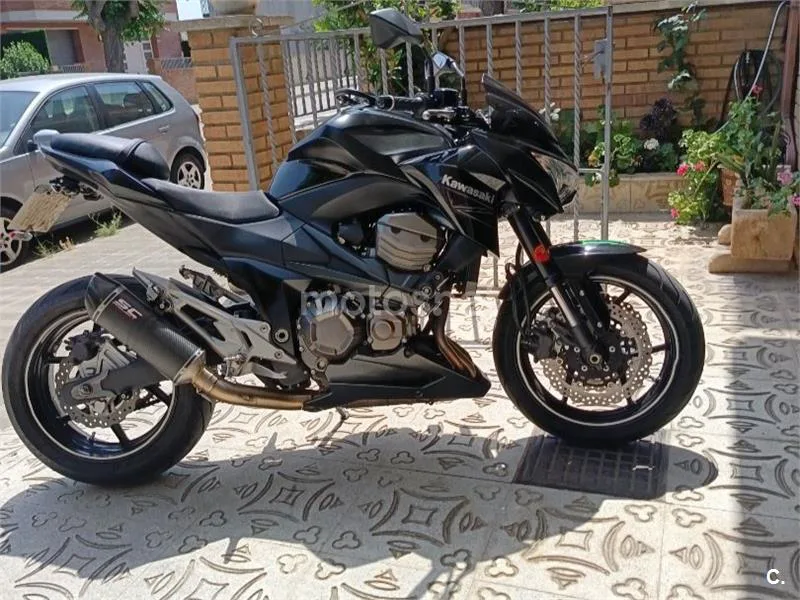 Kawasaki Z800 - Vista 14