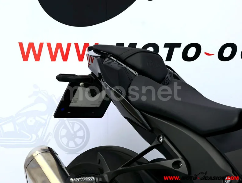Kawasaki Ninja ZX-10R - Vista 11