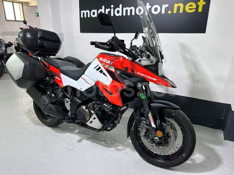 Suzuki V-Strom 1050 - Vista 3