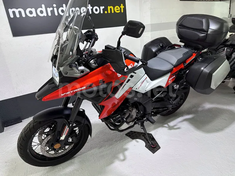 Suzuki V-Strom 1050 - Vista 4