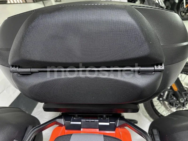 Suzuki V-Strom 1050 - Vista 34