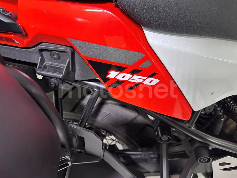 Suzuki V-Strom 1050 - Vista 37