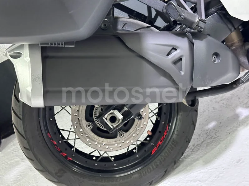 Suzuki V-Strom 1050 - Vista 38