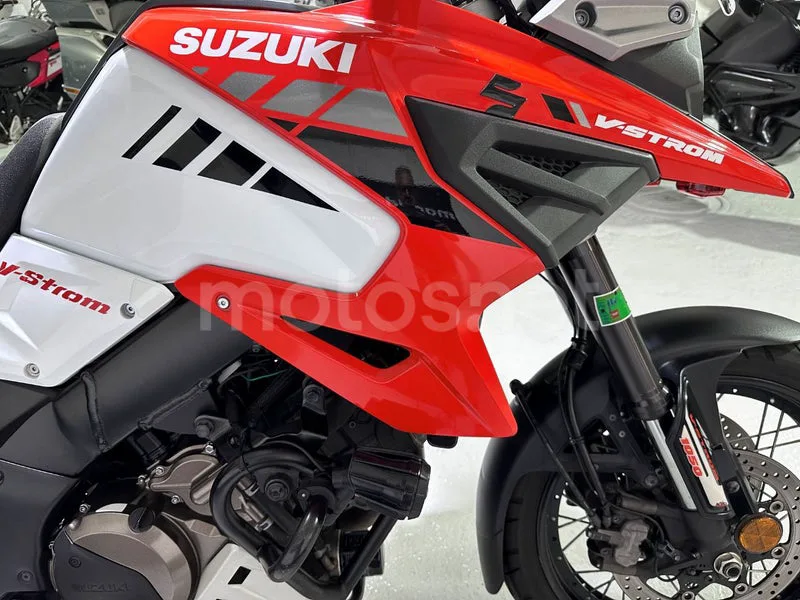 Suzuki V-Strom 1050 - Vista 10