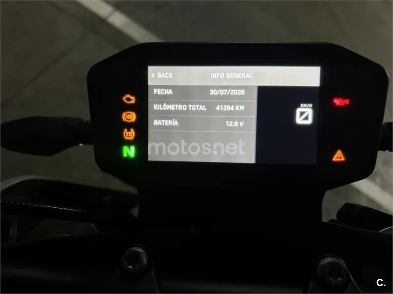 KTM 790 Adventure - Vista 5
