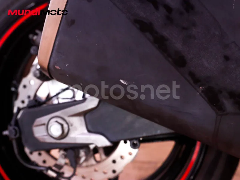 Kawasaki Z800 - Vista 39