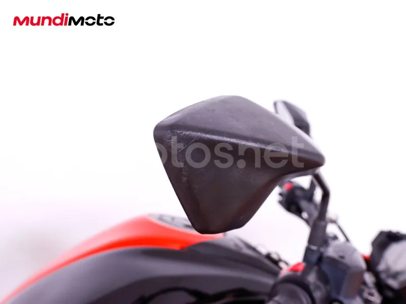 Kawasaki Z800 - Vista 43