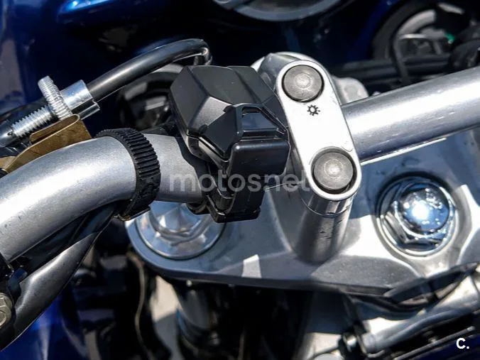 Yamaha FZ6 Fazer - Vista 7