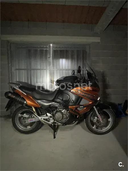 Honda XL1000V Varadero 5500 € 2008 Ourense - 1